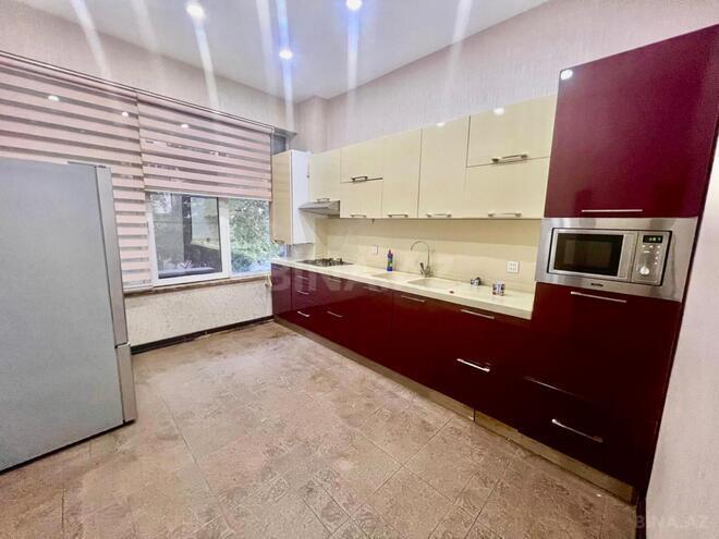Satılır 11 otaqlı həyət evi/bağ evi 650 m², Gənclik m., photo 14 from 16