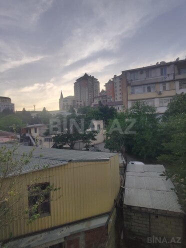İcarəyə verilir 2 otaqlı köhnə tikili 55 m², Nərimanov r., photo 13 from 17