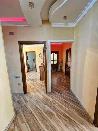 Satılır 5 otaqlı köhnə tikili 110 m², İnşaatçılar m., photo 10 from 13