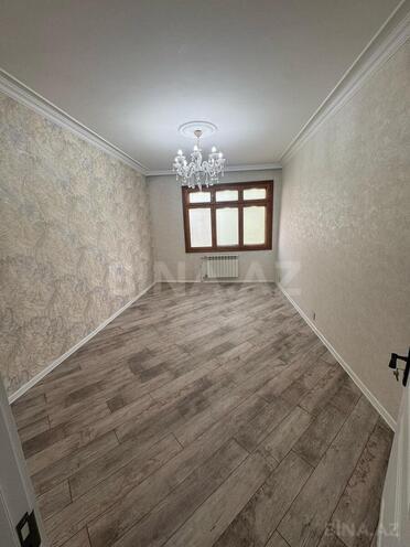 Satılır 3 otaqlı köhnə tikili 55 m², İnşaatçılar m., photo 8 from 15