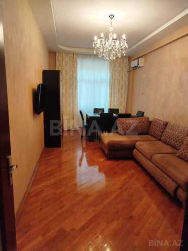 Продаётся 3-комн. новостройка 94 м², м. Иншаатчылар, photo 1 from 26