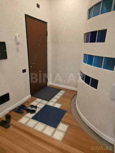 Сдаётся 3-комн. новостройка 111 м², м. Низами, photo 17 from 21