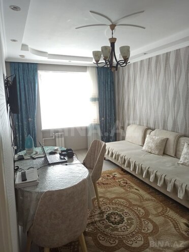 Satılır 3 otaqlı köhnə tikili 66 m², Xalqlar Dostluğu m., photo 1 from 12
