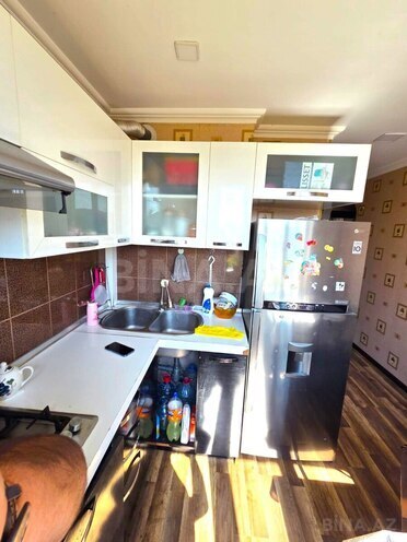 Satılır 2 otaqlı köhnə tikili 55 m², Bakıxanov q., photo 12 from 17