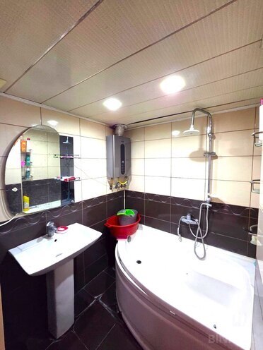 Satılır 2 otaqlı köhnə tikili 55 m², Bakıxanov q., photo 15 from 17