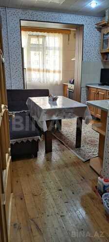 Satılır 3 otaqlı köhnə tikili 75 m², Günəşli q., photo 1 from 9