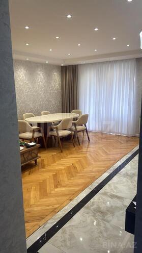 İcarəyə verilir 3 otaqlı köhnə tikili 90 m², Sahil m., photo 3 from 16