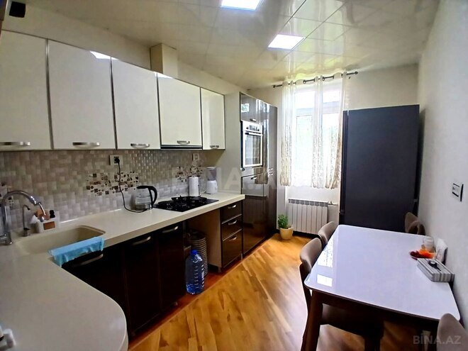 Продаётся 3-комн. вторичка 75 м², м. Кара Караев, photo 29 from 32