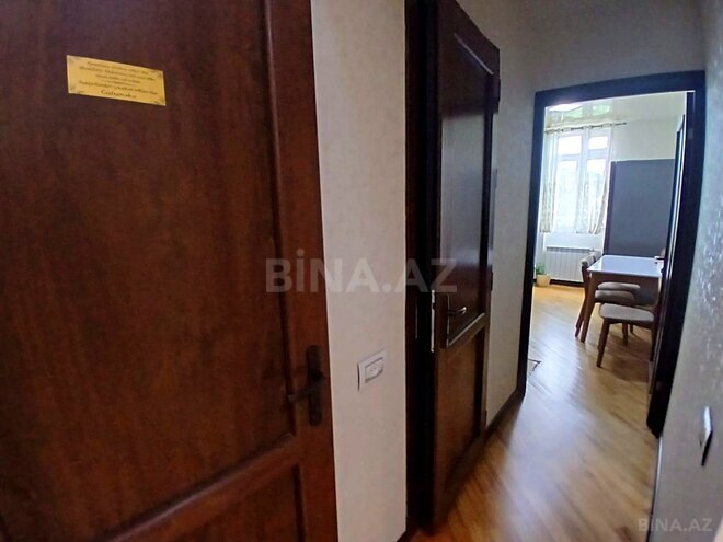 Продаётся 3-комн. вторичка 75 м², м. Кара Караев, photo 27 from 32