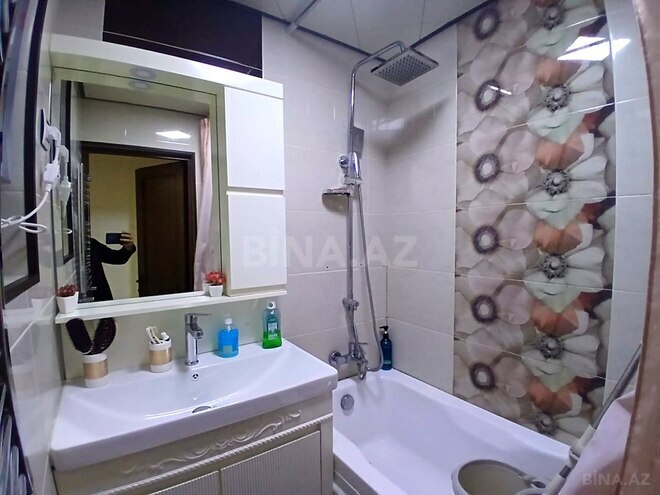 Продаётся 3-комн. вторичка 75 м², м. Кара Караев, photo 31 from 32