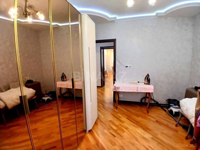 Продаётся 3-комн. вторичка 75 м², м. Кара Караев, photo 22 from 32