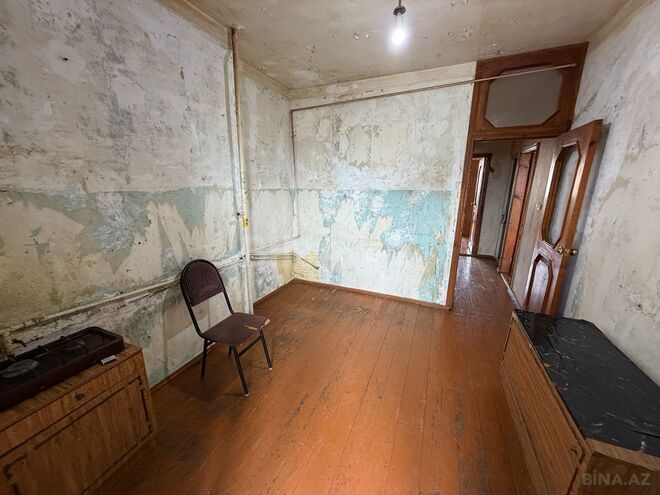 Satılır 2 otaqlı köhnə tikili 60 m², Massiv D q., photo 7 from 12