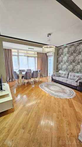 İcarəyə verilir 3 otaqlı yeni tikili 80 m², Bakıxanov q., photo 1 from 28