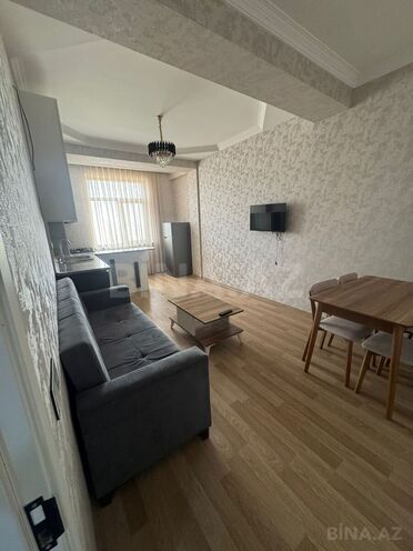 Продаётся 2-комн. новостройка 60 м², Ясамальский р., photo 1 from 12