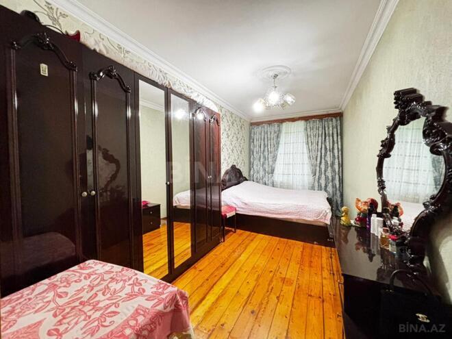 Satılır 3 otaqlı köhnə tikili 70 m², Qara Qarayev m., photo 10 from 17