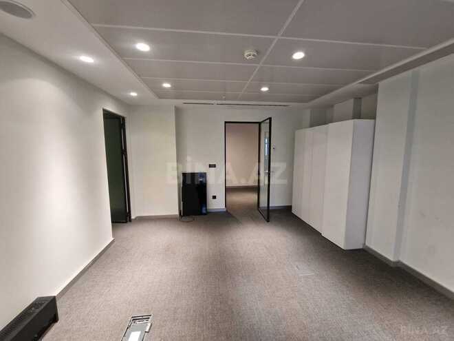 İcarəyə verilir 4 otaqlı ofis 210 m², 28 May m., photo 17 from 30