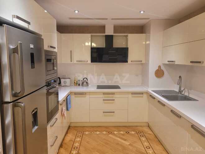 İcarəyə verilir 3 otaqlı yeni tikili 130 m², 28 May m., photo 13 from 19