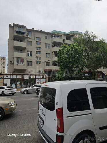 Satılır 1 otaqlı köhnə tikili 36 m², Elmlər Akademiyası m., photo 1 from 19