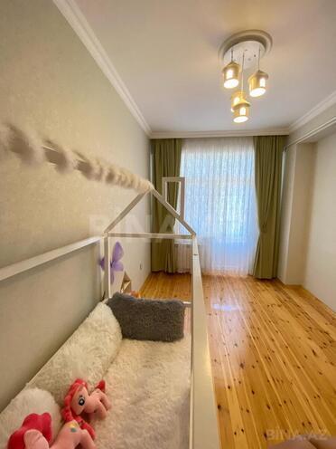 Сдаётся 3-комн. новостройка 110 м², м. Кара Караев, photo 7 from 14