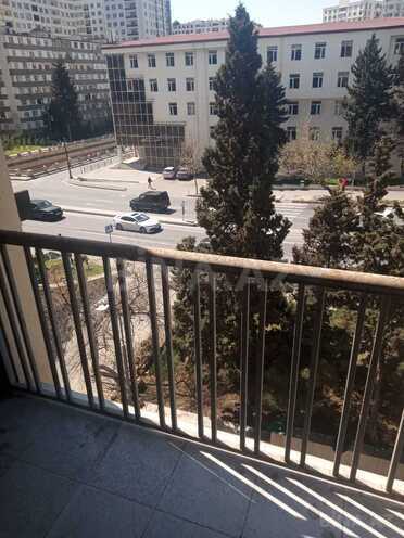 Продаётся 1-комн. вторичка 34 м², м. Гянджлик, photo 11 from 12