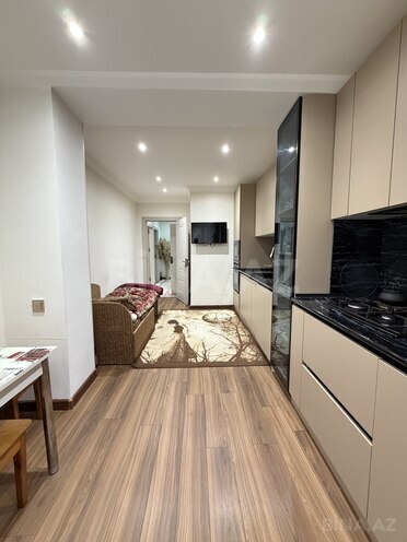 Satılır 3 otaqlı köhnə tikili 85 m², Bakıxanov q., photo 14 from 19