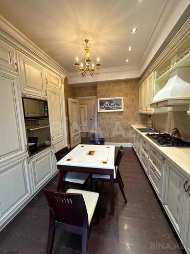 Satılır 4 otaqlı yeni tikili 200 m², Sahil m., photo 11 from 32