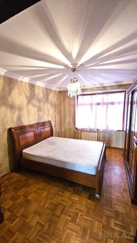 İcarəyə verilir 4 otaqlı köhnə tikili 110 m², Xalqlar Dostluğu m., photo 7 from 13