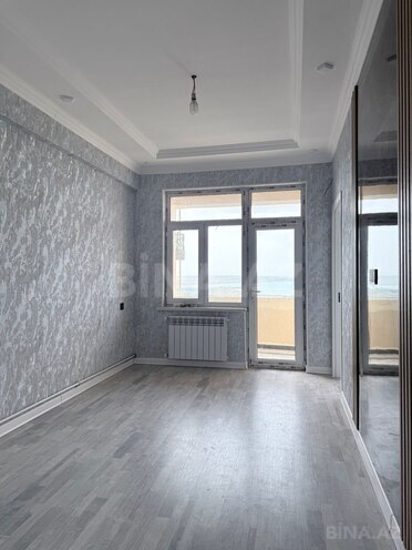Продаётся 3-комн. новостройка 58 м², Абшеронcкий  р., photo 1 from 16