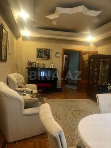 Satılır 3 otaqlı yeni tikili 130 m², 8 Noyabr m., photo 4 from 11