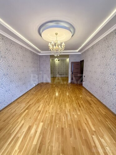 Продаётся 2-комн. новостройка 100 м², м. Нефтчиляр, photo 3 from 14