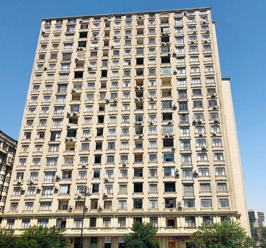 İcarəyə verilir 3 otaqlı yeni tikili 130 m², İnşaatçılar m., photo 1 from 27