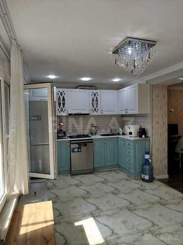 Satılır 2 otaqlı köhnə tikili 70 m², İnşaatçılar m., photo 4 from 13
