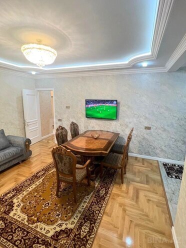 Сдаётся 3-комн. новостройка 110 м², м. Иншаатчылар, photo 6 from 22
