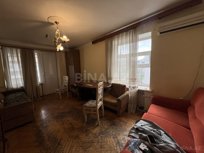 Satılır 2 otaqlı köhnə tikili 50 m², Elmlər Akademiyası m., photo 3 from 11