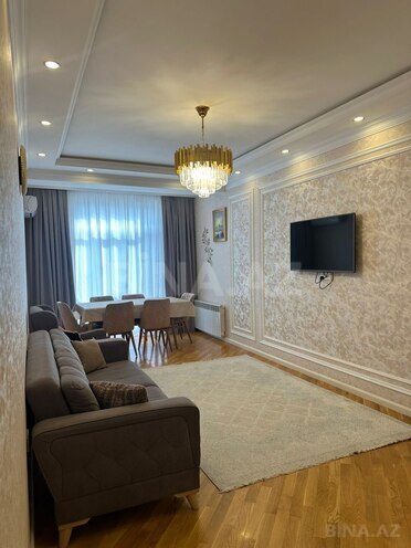 Продаётся 3-комн. новостройка 97.3 м², м. Нефтчиляр, photo 7 from 11