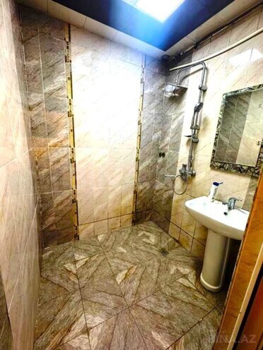 Satılır 3 otaqlı köhnə tikili 55 m², Xalqlar Dostluğu m., photo 9 from 12