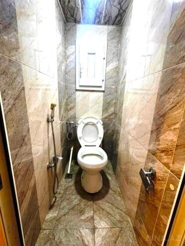 Satılır 3 otaqlı köhnə tikili 55 m², Xalqlar Dostluğu m., photo 10 from 12