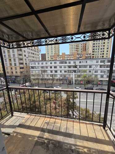 Satılır 2 otaqlı köhnə tikili 50 m², Elmlər Akademiyası m., photo 3 from 11