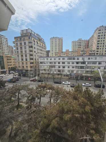 Satılır 2 otaqlı köhnə tikili 50 m², Elmlər Akademiyası m., photo 8 from 11