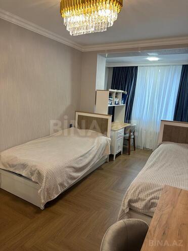 Satılır 4 otaqlı köhnə tikili 100 m², Qara Qarayev m., photo 10 from 18