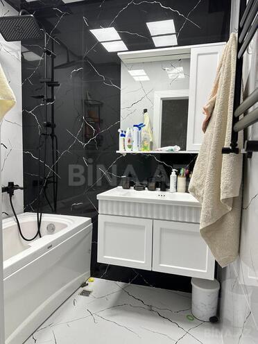 Satılır 4 otaqlı köhnə tikili 100 m², Qara Qarayev m., photo 16 from 18