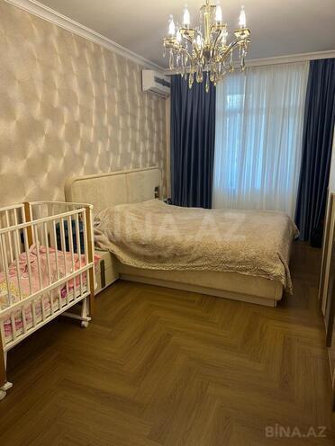 Satılır 4 otaqlı köhnə tikili 100 m², Qara Qarayev m., photo 7 from 18