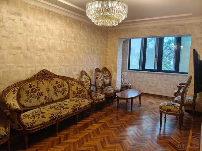 İcarəyə verilir 4 otaqlı köhnə tikili 100 m², Azadlıq Prospekti m., photo 1 from 9