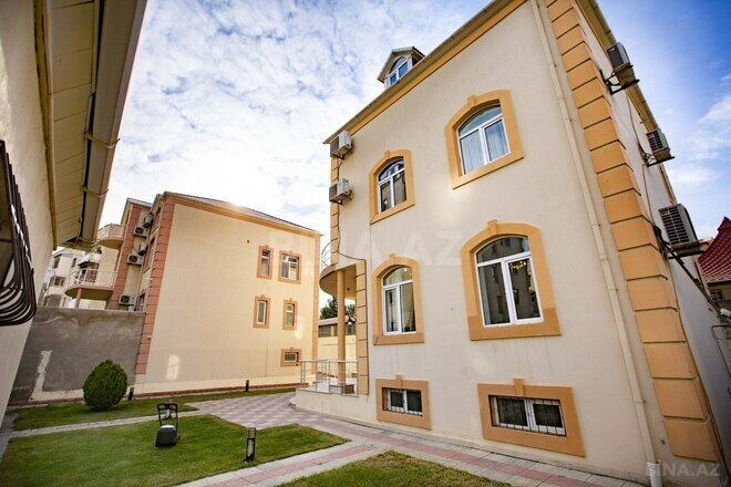 Сдаётся 8-комн. дом/дача 400 м², пос. Бадамдар, photo 4 from 29