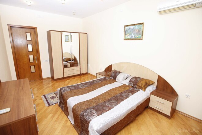 Сдаётся 8-комн. дом/дача 400 м², пос. Бадамдар, photo 12 from 29