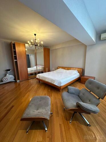 Сдаётся 4-комн. новостройка 200 м², м. Низами, photo 7 from 24