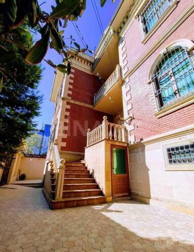 Satılır 7 otaqlı həyət evi/bağ evi 622 m², Nəriman Nərimanov m., photo 3 from 26