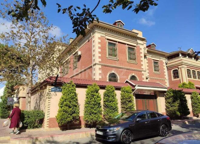 Satılır 7 otaqlı həyət evi/bağ evi 622 m², Nəriman Nərimanov m., photo 1 from 26