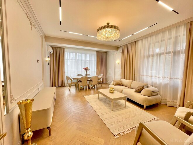 Satılır 3 otaqlı yeni tikili 120 m², 28 May m., photo 1 from 22