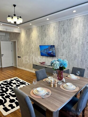 Сдаётся 3-комн. новостройка 120 м², м. Гянджлик, photo 1 from 16